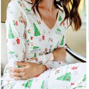 BEAUFORT BONNET COMPANY Women’s Coastal Living Lounge Pajamas Hustle & Bustle